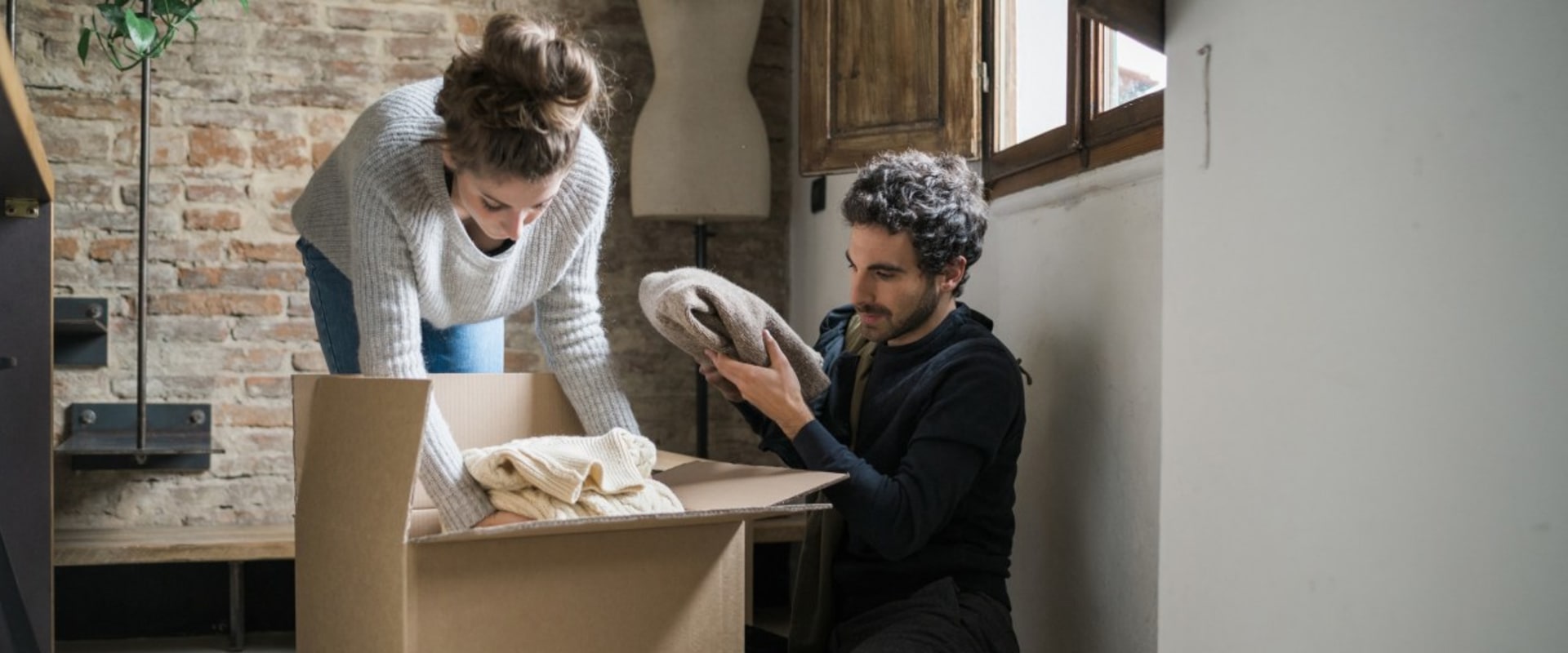 Moving and Meeting New People: Tips and Strategies for Adjusting to Life After Relocating