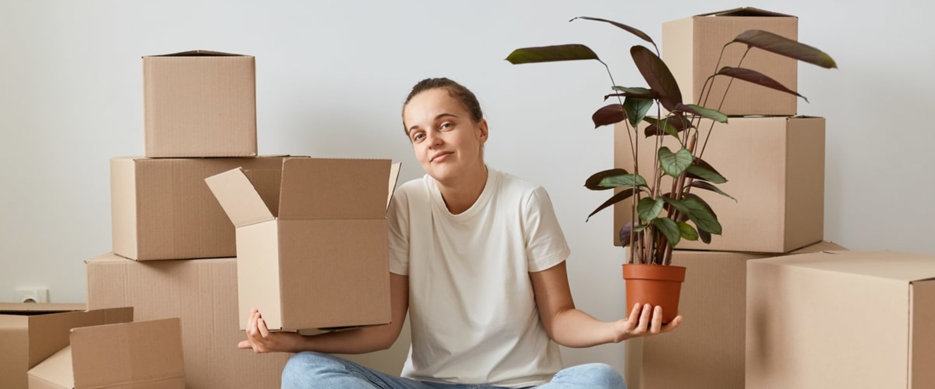 Comparing Local Relocation Service Pricing Options